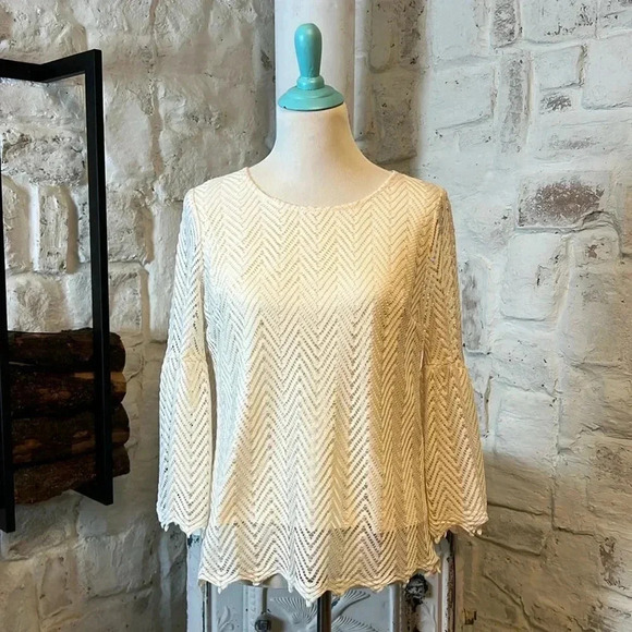 Mossimo | Bell Sleeve Lace Top - Picture 1 of 8